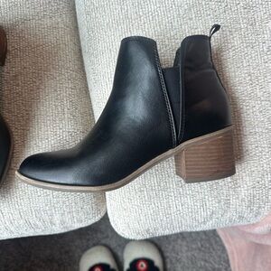 Dr. Scholl's Black Ankle Booties Minimalist Design
